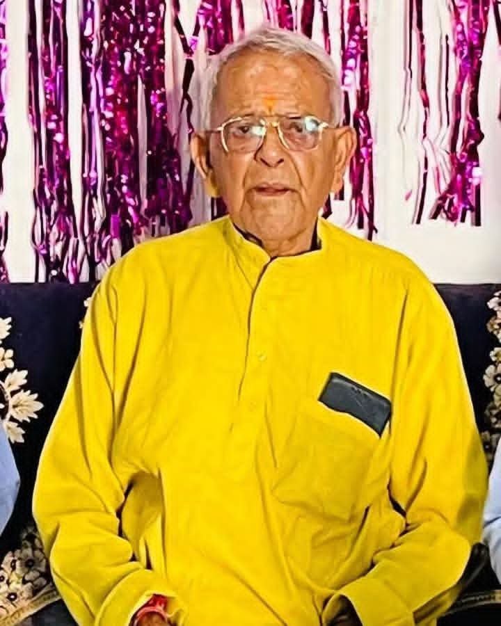 ब्रेकिंग न्यूज: सांसद अजय भट्ट के बड़े भाई रामदत भट्ट का निधन! पढ़ें कहां होगा अंतिम संस्कार…