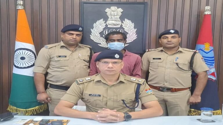 फिल्मी स्टाइल में उड़ीसा से हो रही थी गांजे की तस्करी, काशीपुर में पुलिस ने किया पर्दाफाश, आरोपी अरेस्ट