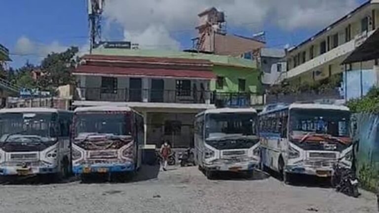 यात्रियों की जिंदगी से खेल रहा रोडवेज! उम्र पूरी कर चुकी बसें सड़कों पर भर रही फर्राटा