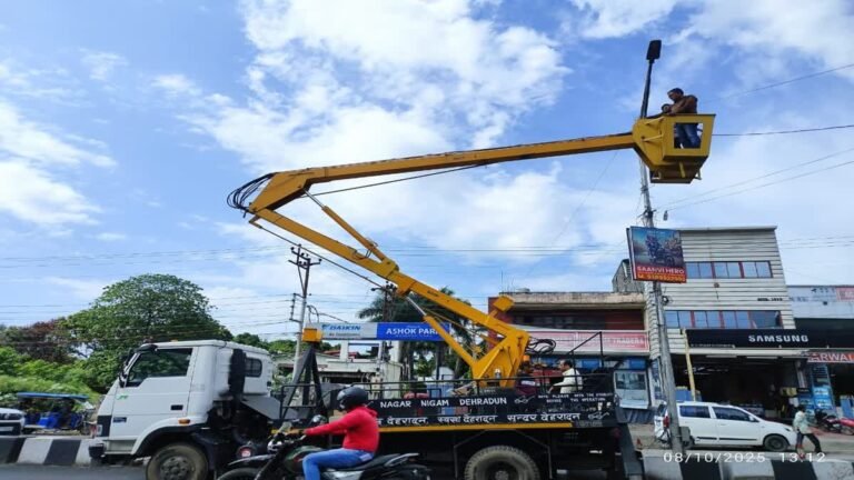 दीवाली पर जगमग होगा देहरादून शहर, जल्द लगेंगी नई स्ट्रीट लाइट्स, 20 करोड़ का प्रस्ताव तैयार