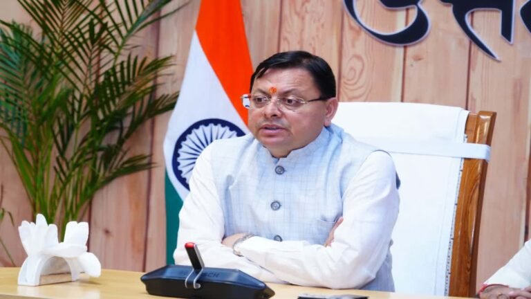 धामी मंत्रिमंडल की बैठक जारी, उपनल कर्मचारियों के नियमितीकरण समेत इन प्रस्तावों पर लग सकती है मुहर