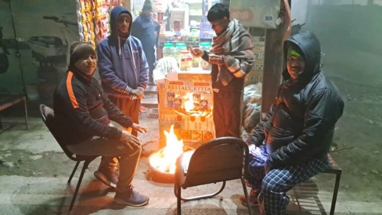 उत्तराखंड में घना कोहरा और शीतलहर की चेतावनी, रखें अपना ध्यान