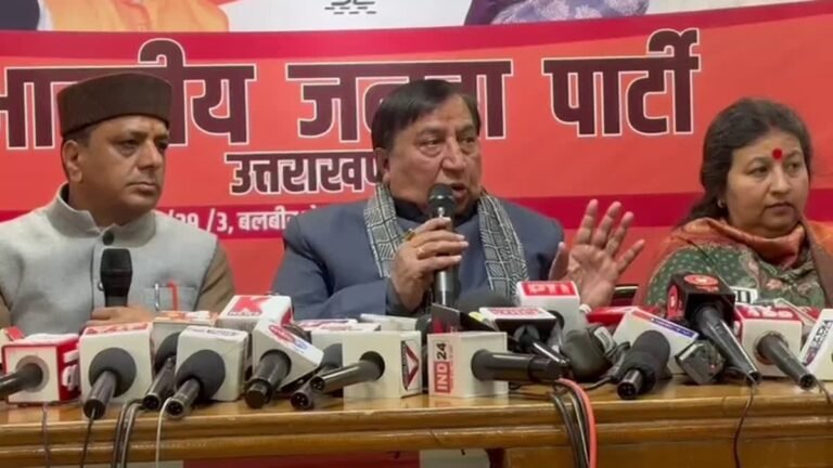 अंकिता भंडारी हत्याकांड, VIP कंट्रोवर्सी पर घिरी BJP, सवालों को छोड़ भागे सांसद