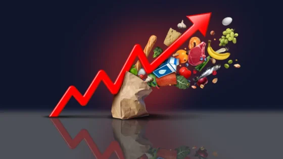 बारिश के बीच बंद सड़कों से दूरस्थ इलाकों में महँगाई की मार, बढ़ी मुश्किलें