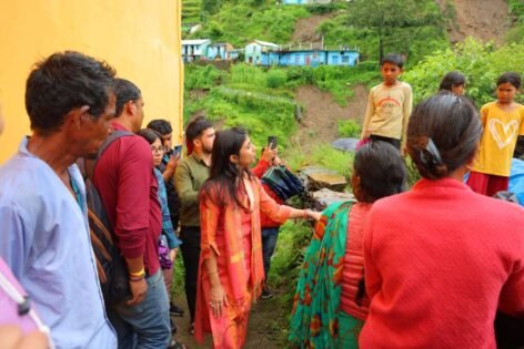 बड़ी खबर (उत्तराखंड) मौसम का कहर, दो महिलाओं की मलवे में दबाने से मौत