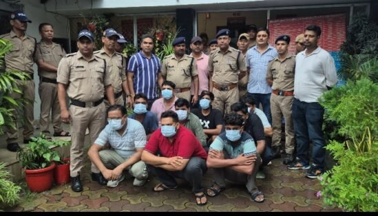 हल्द्वानी: नकल माफिया गिरोह का भंडाफोड़, सरगना सहित 09 गिरफ्तार