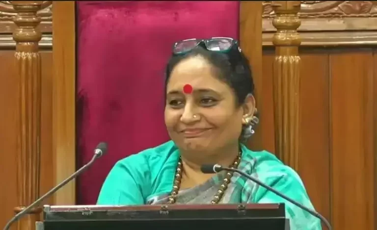 Dehradun: विकास के बावजूद ग्रामीण क्षेत्रों में शिक्षा और स्वास्थ्य व्यवस्था कमजोर