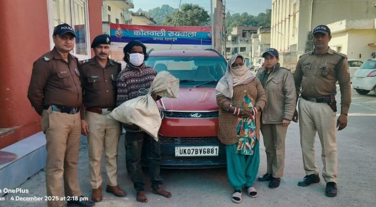 वन्य जीवों की तस्करी में लिप्त दम्पती गिरफ्तार,14 कछुवे हुए बरामद