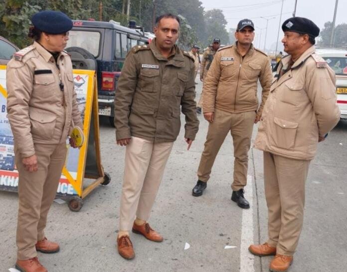 सैलानियों की सुरक्षा सर्वोपरि: स्वयं मैदान में उतरे कप्तान डाॅ मंजूनाथ टीसी, सड़कों व सरहदी बैरियरों पर की चैकिंग