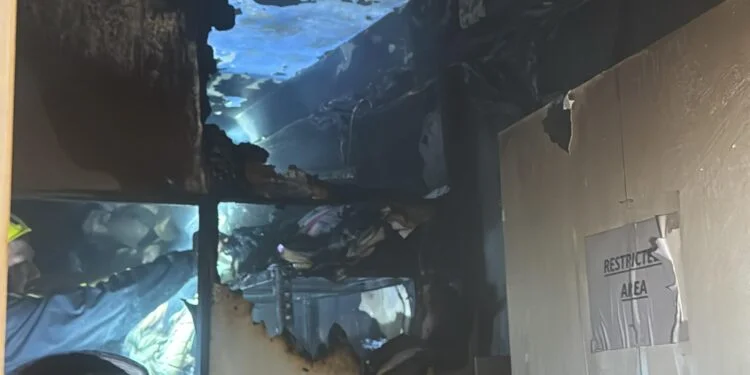 हल्द्वानी में कुर्मांचल बैंक में भीषण आग, दस्तावेज जलकर राख