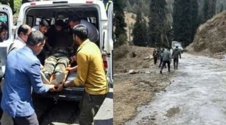 जम्मू-कश्मीर के डोडा में बड़ा हादसा: सेना का वाहन 400 फीट गहरी खाई में गिरा, 10 जवान शहीद, 10 घायल