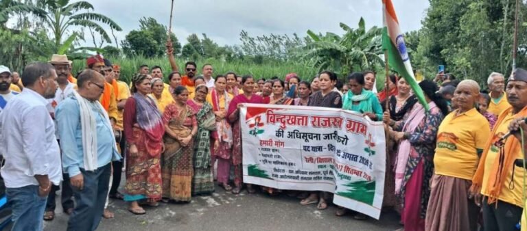 बिंदुखत्ता को राजस्व ग्राम का दर्जा देने की मांग तेज, पदयात्रा में उमड़ा जनसैलाब