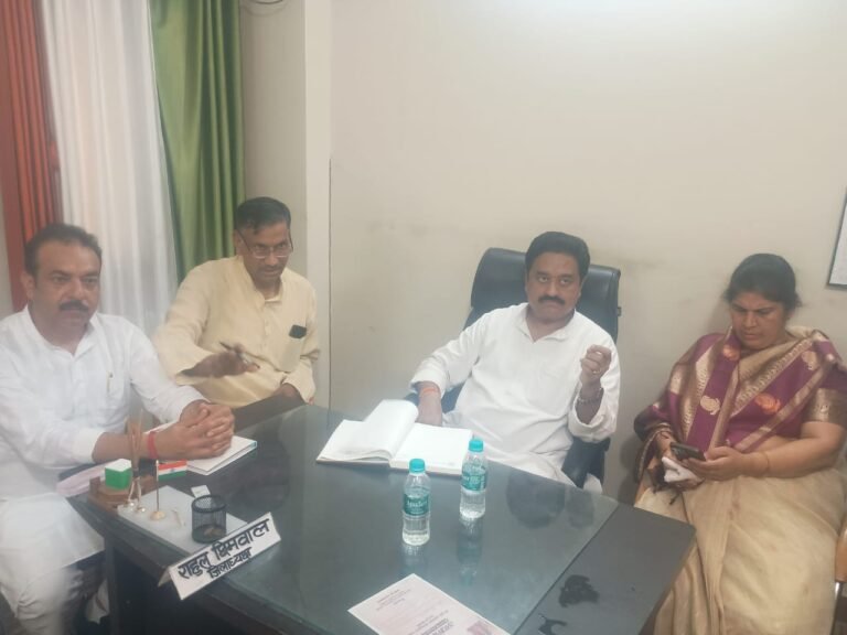 नैनीताल जिला कांग्रेस अध्यक्ष पद के लिए रमेश चंद जोशी ने ठोका दावा, कार्यकर्ताओं से समर्थन की अपील