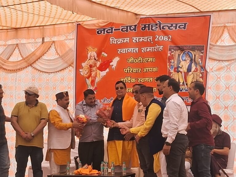 बिग ब्रेकिंग  सौरमंडल में चुनाव संपन्न राजा पद पर देवगुरु बृहस्पति एवं मंत्री पद पर सेनापति मंगल हुए निर्वाचित।