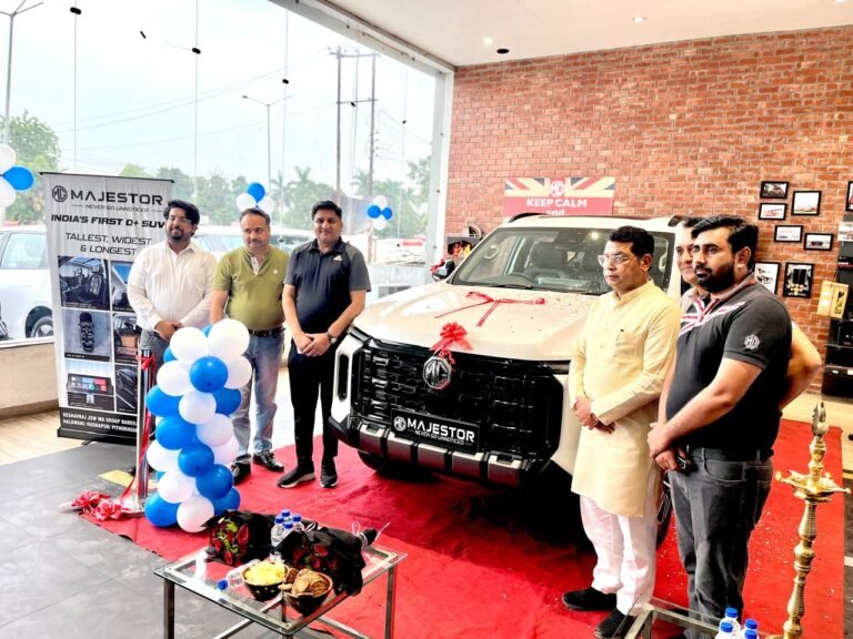 रुद्रपुर में लॉन्च हुई MG Majestor SUV, पहले दिन 4 कारों की बुकिंग