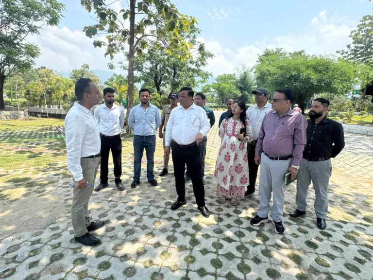 सीएम धामी के विजन को एमडीडीए ने दी रफ्तार, बंशीधर तिवारी का एक्शन मोड- हरियाली भी, बुलडोजर भी