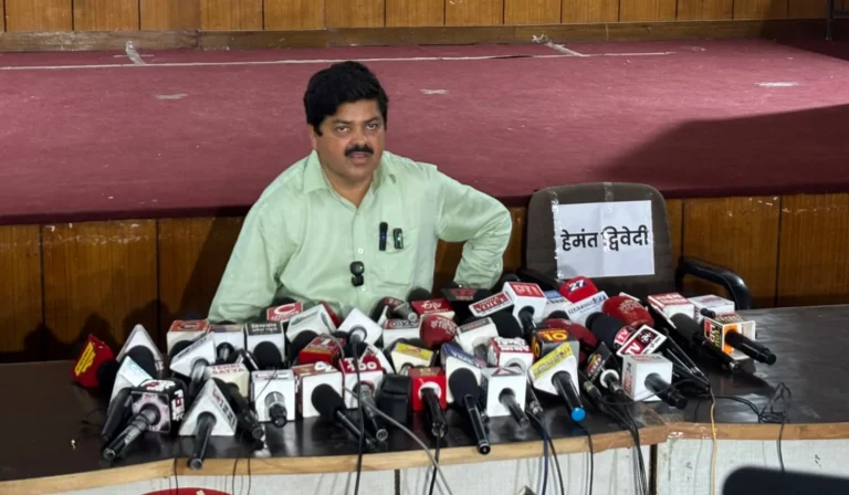 बद्रीनाथ चढ़ावा विवाद: बहस की चुनौती देकर नहीं पहुंचे हेमंत द्विवेदी, खाली कुर्सी के सामने गणेश गोदियाल का बड़ा पलटवार
