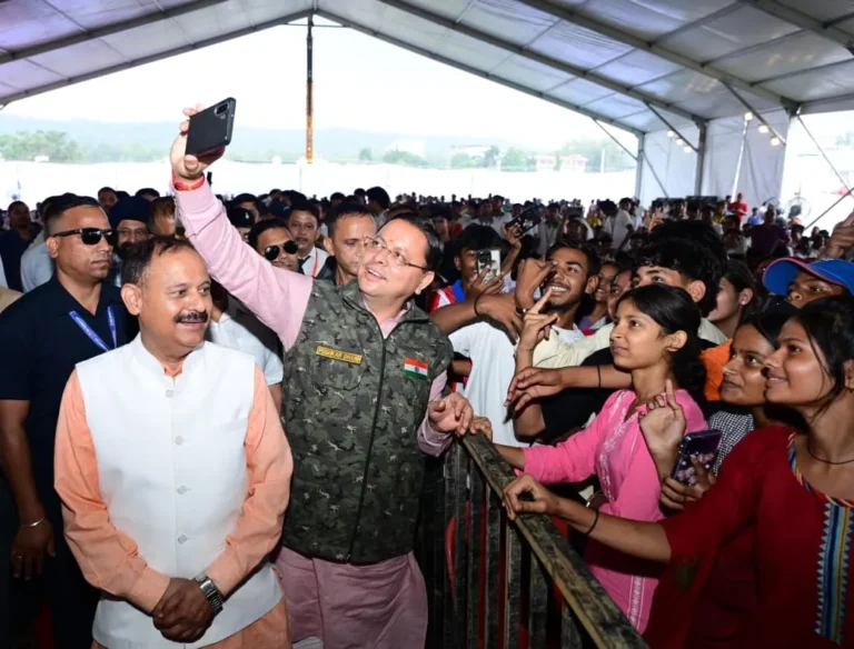 उत्तराखंड में अग्निवीरों को बड़ी सौगात: होमस्टे अनुदान, 10% आरक्षण और बनेगा देश का पहला ‘अग्निवीर सेल’