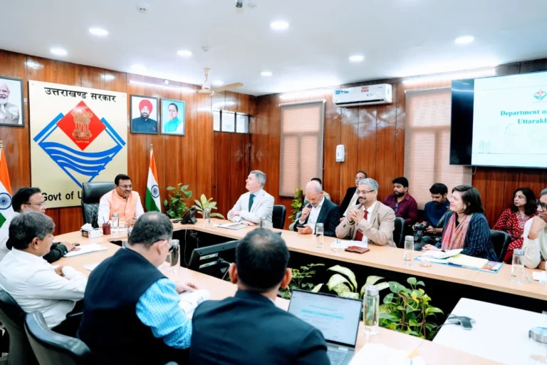 मुख्य सचिव से विश्व बैंक के एमडी एवं प्रतिनिधिमंडल की शिष्टाचार भेंट