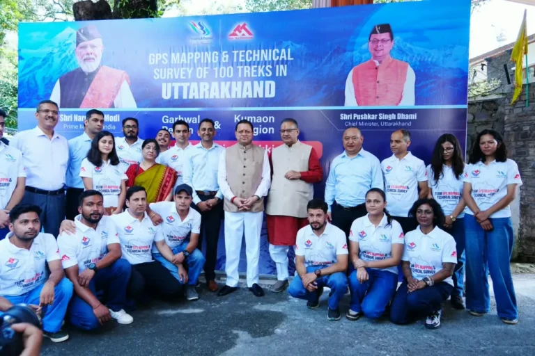 उत्तराखंड के 100 प्रमुख ट्रेकिंग रूट्स की होगी GPS/GIS मैपिंग, मुख्यमंत्री धामी ने अभियान दल को दिखाई हरी झंडी