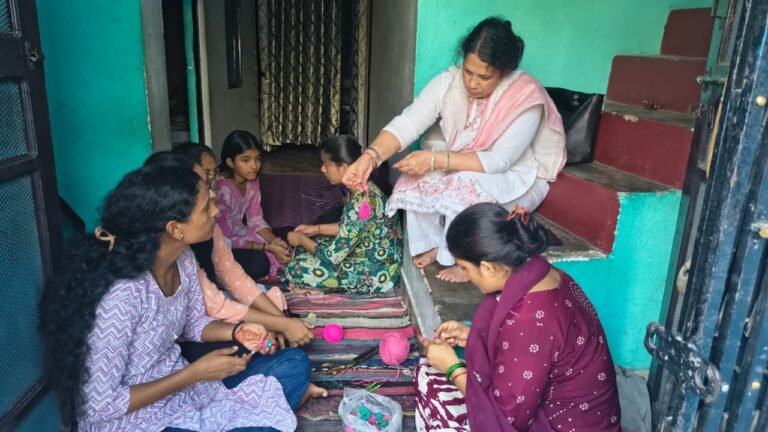 ओजोन दिवस के उपलक्ष्य में ग्रामीण क्षेत्र में चलाया गया स्वच्छता जागरूकता अभियान