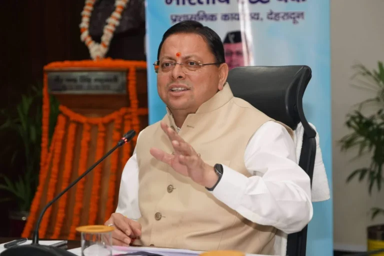 धामी कैबिनेट बैठक का समय बदला, आज शाम 4:30 बजे सचिवालय में होंगे कई अहम फैसले