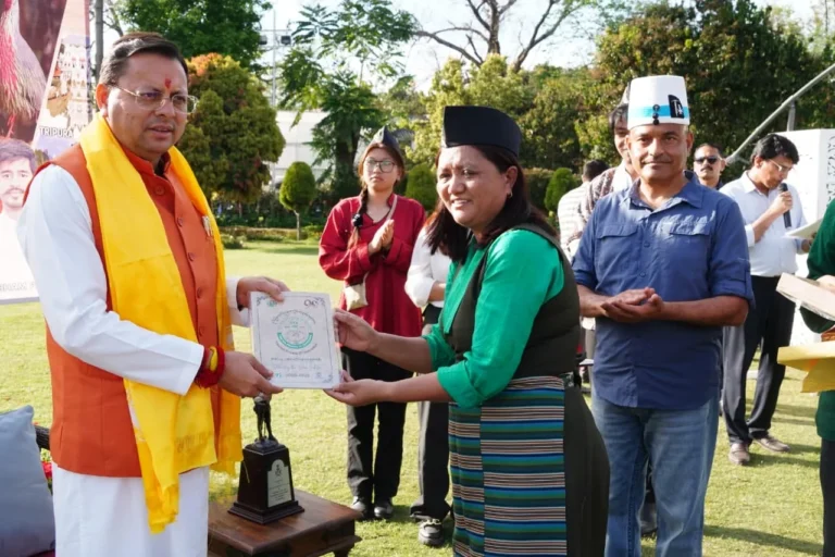 एक भारत श्रेष्ठ भारत के तहत नॉर्थ ईस्ट के युवाओं से सीएम धामी का संवाद