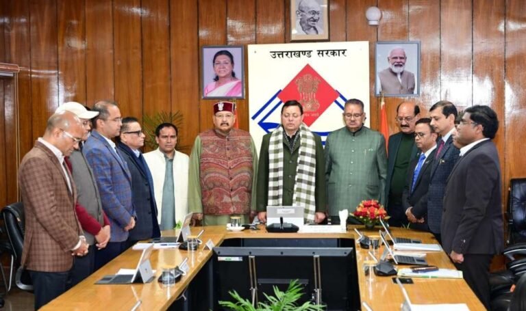 धामी मंत्रिमंडल की बैठक खत्म, 8 प्रस्तावों को मंजूरी, चिकित्सा शिक्षा से लेकर ग्रीन हाइड्रोजन नीति तक बड़े फैसले