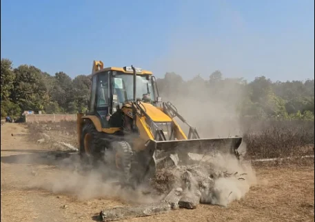 एमडीडीए की सख्त कार्रवाई: रानीपोखरी–थानों में 22–27 बीघा अवैध प्लॉटिंग ध्वस्त, मचा हड़कंप