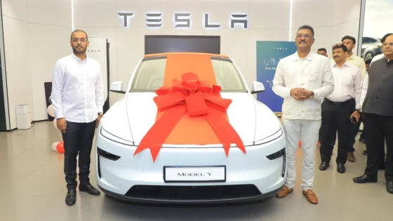 Tesla Car: टेस्ला ने भारत में डिलीवर की पहली कार