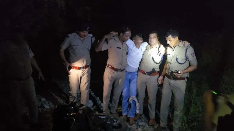 हरिद्वार में चेन स्नेचर और पुलिस के बीच मुठभेड़, पैर में गोली लगने से बदमाश घायल; साथी फरार